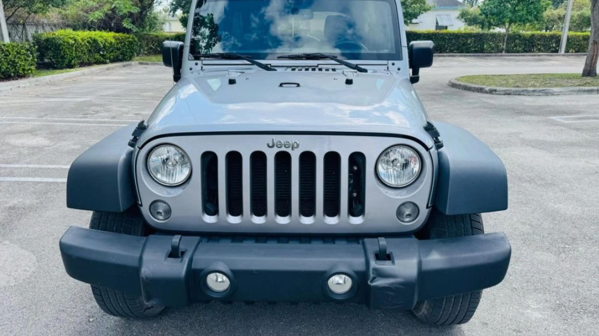 2018 JEEP WRANGLER UNLIMITED SPORT S (JK) SPORT UTILITY 4D