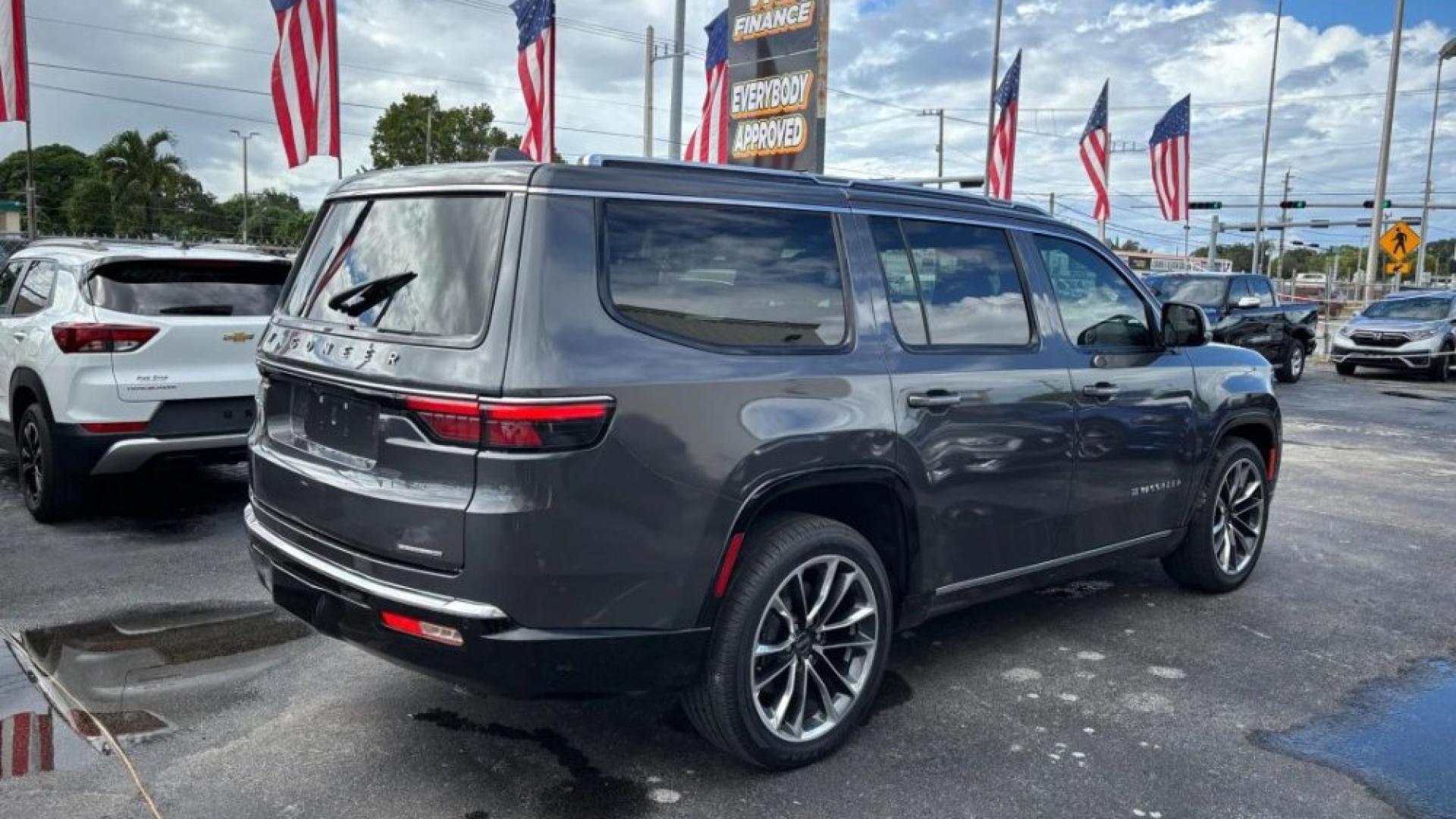 2022 JEEP WAGONEER SERIES III SPORT UTILITY 4D