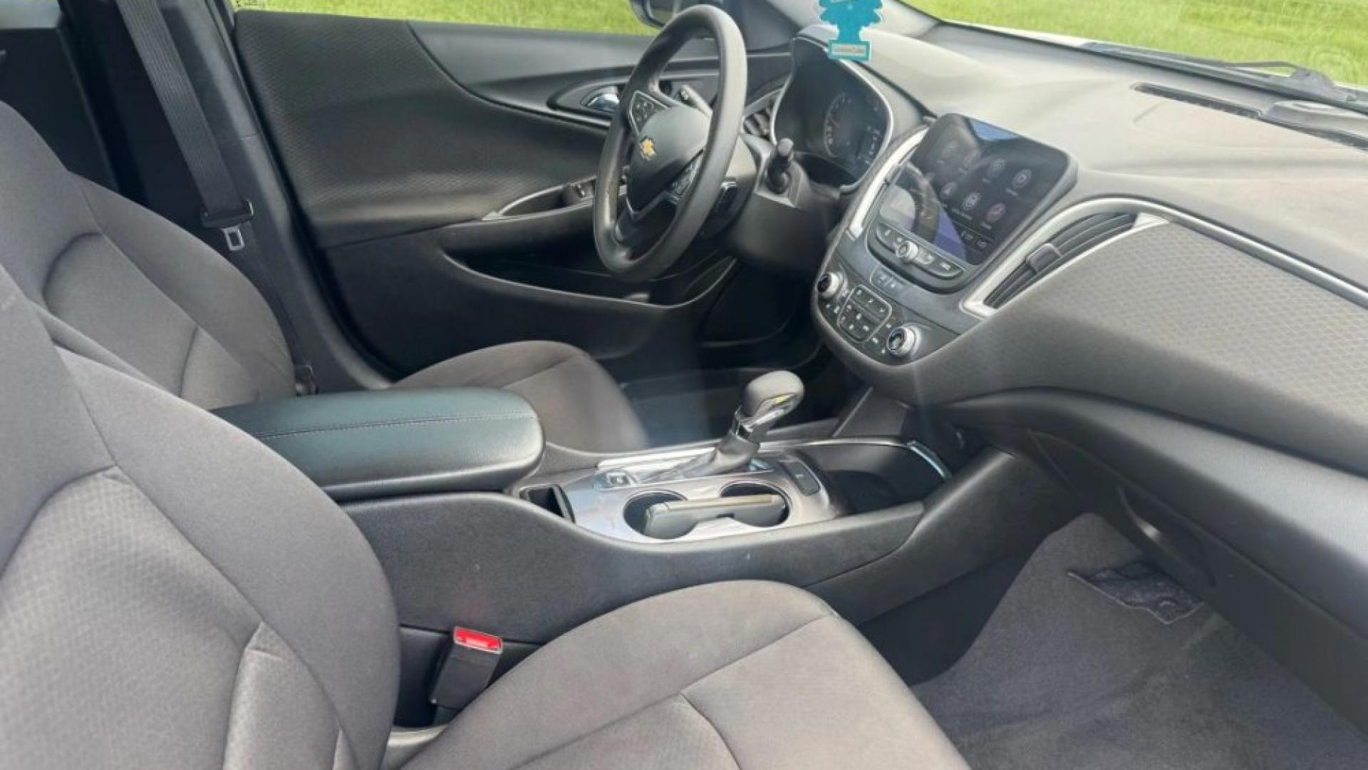 2022 CHEVROLET MALIBU LT SEDAN 4D