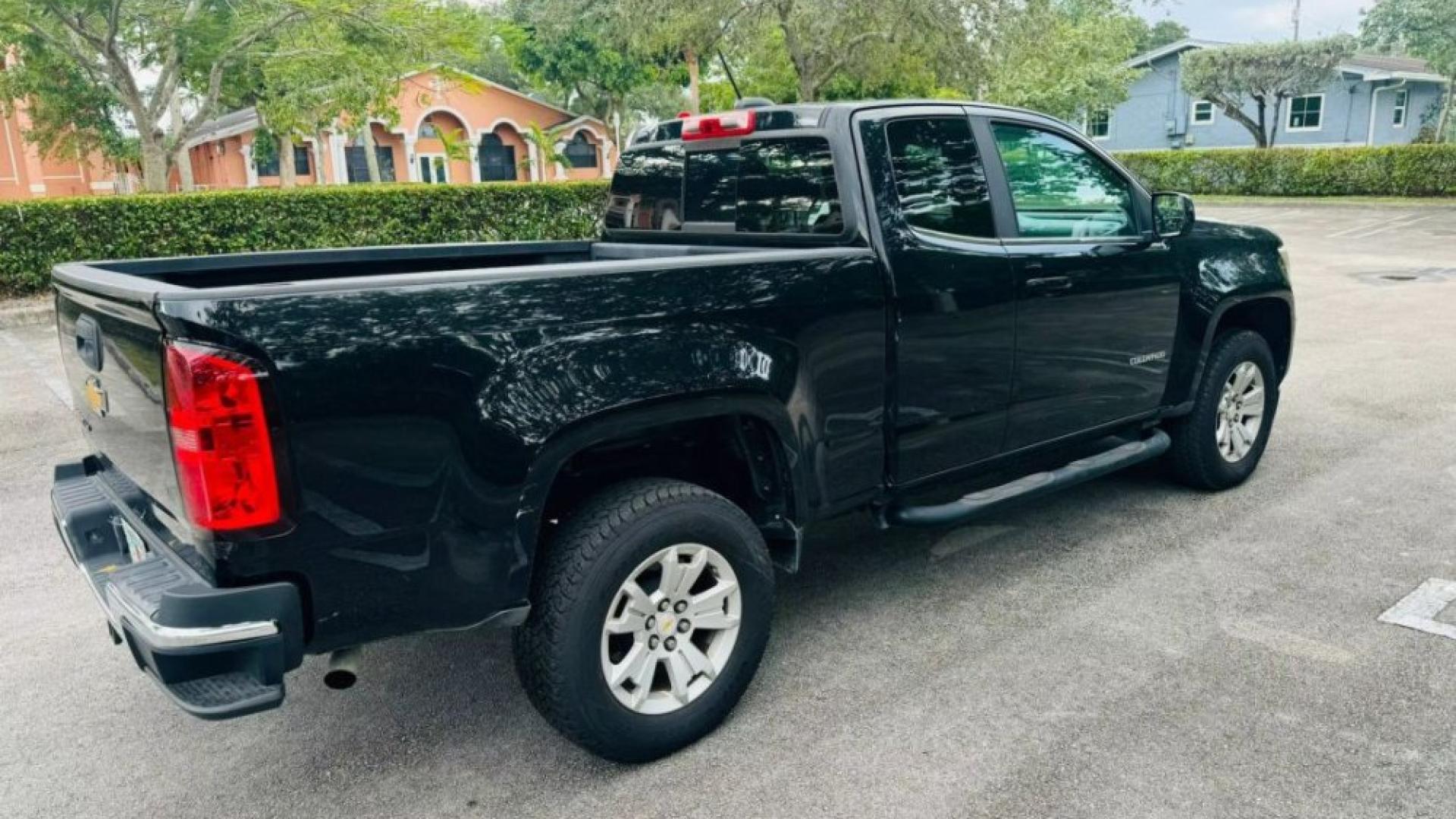 2017 CHEVROLET COLORADO EXTENDED CAB LT PICKUP 2D 6 FT