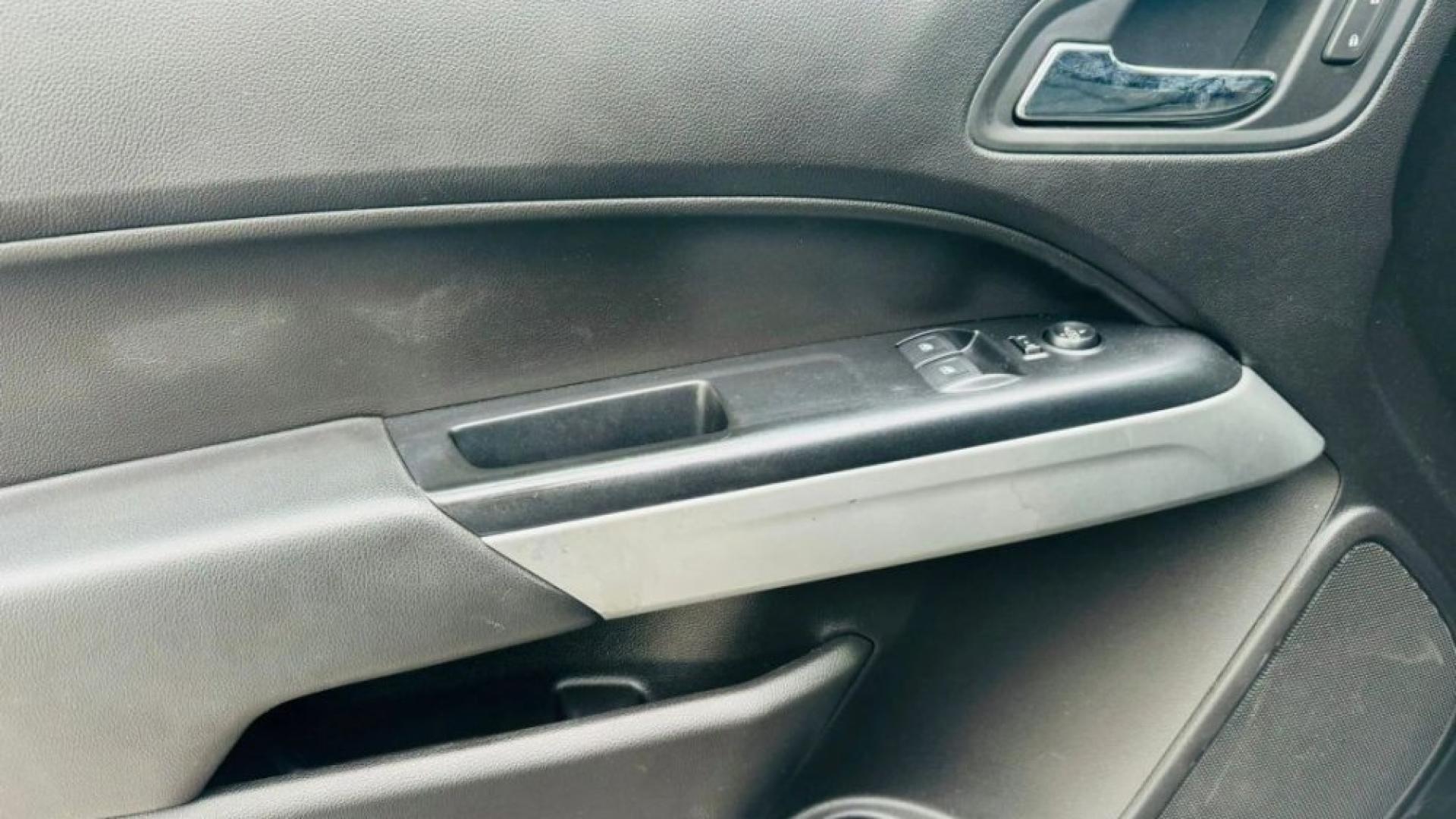 2017 CHEVROLET COLORADO EXTENDED CAB LT PICKUP 2D 6 FT