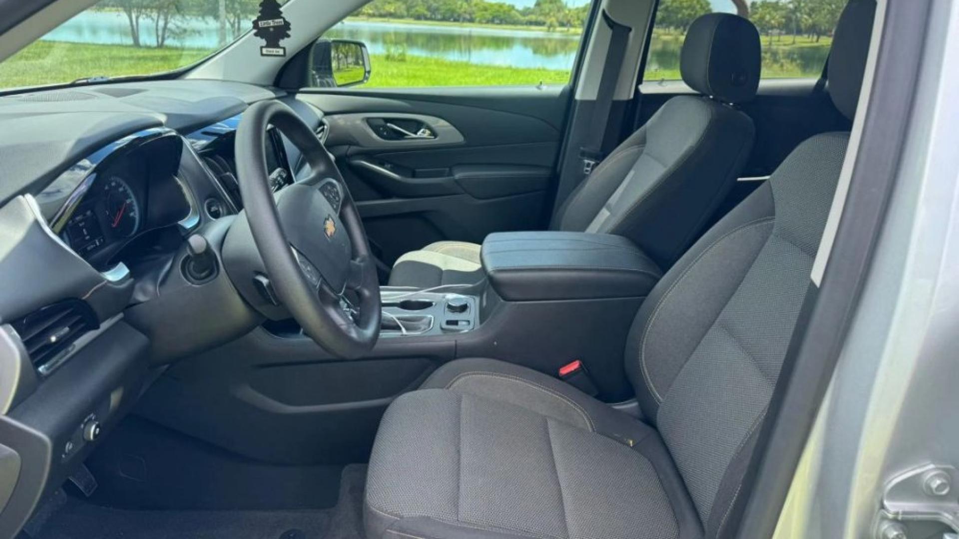 2020 CHEVROLET TRAVERSE LS SPORT UTILITY 4D