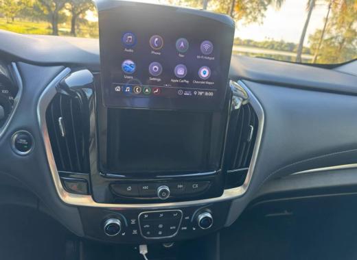 2020 CHEVROLET TRAVERSE LT SPORT UTILITY 4D