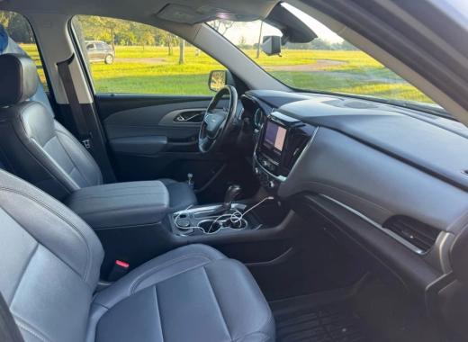 2020 CHEVROLET TRAVERSE LT SPORT UTILITY 4D