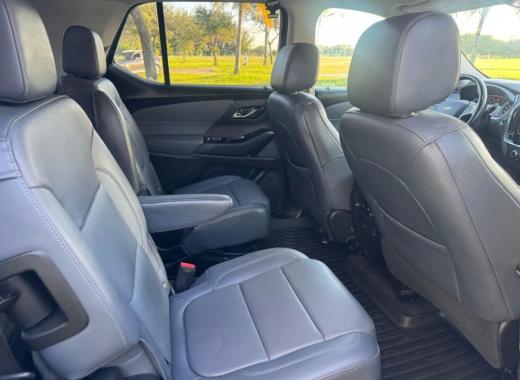 2020 CHEVROLET TRAVERSE LT SPORT UTILITY 4D