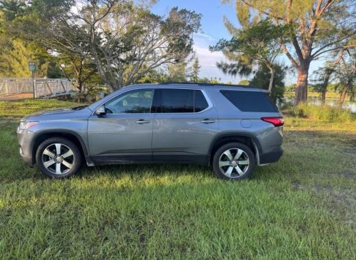2020 CHEVROLET TRAVERSE LT SPORT UTILITY 4D