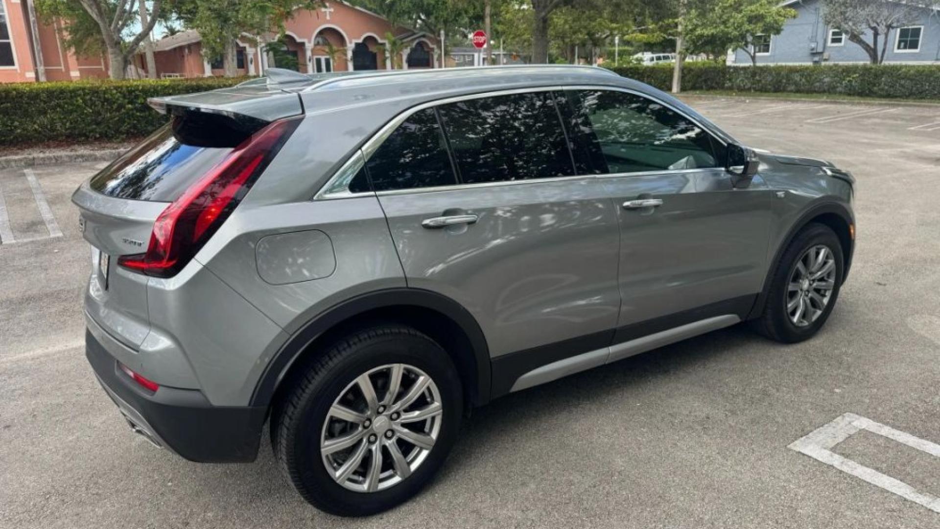 2023 CADILLAC XT4 PREMIUM LUXURY SPORT UTILITY 4D