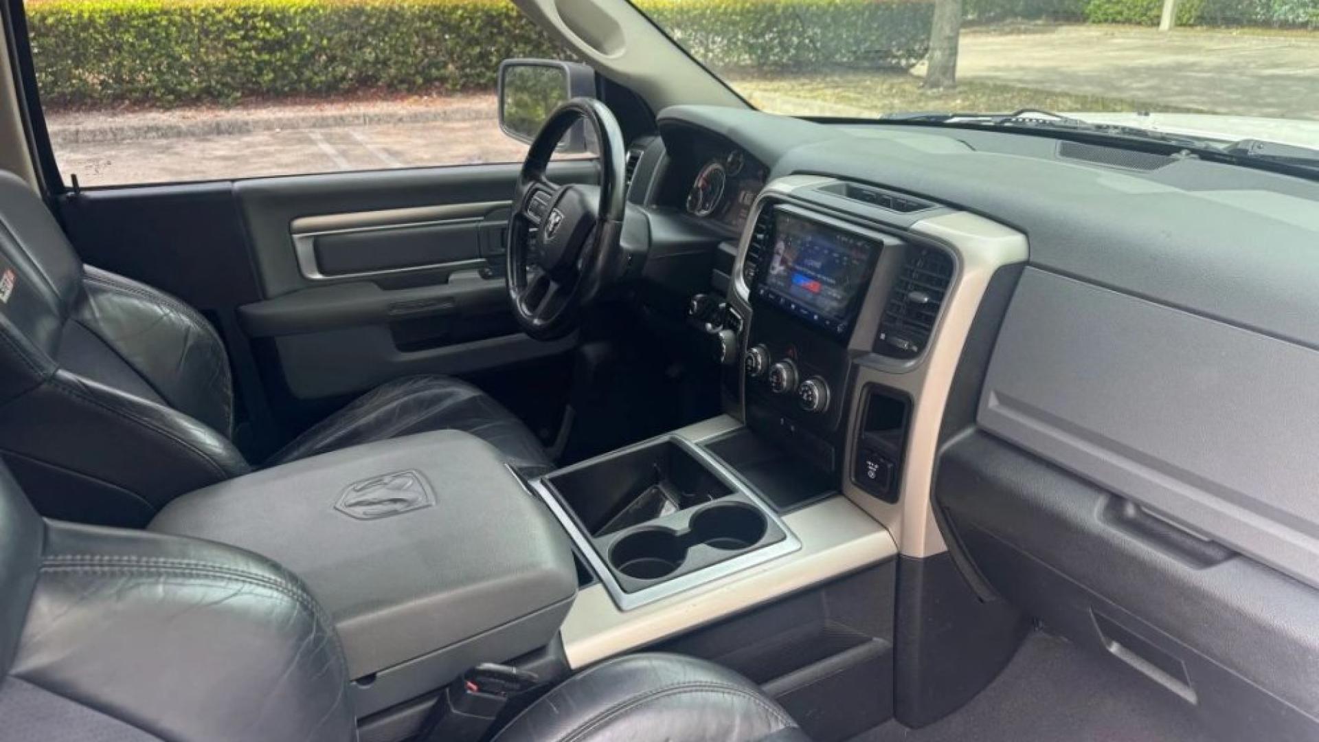 2015 RAM 1500 REGULAR CAB EXPRESS PICKUP 2D 6 1/3 FT