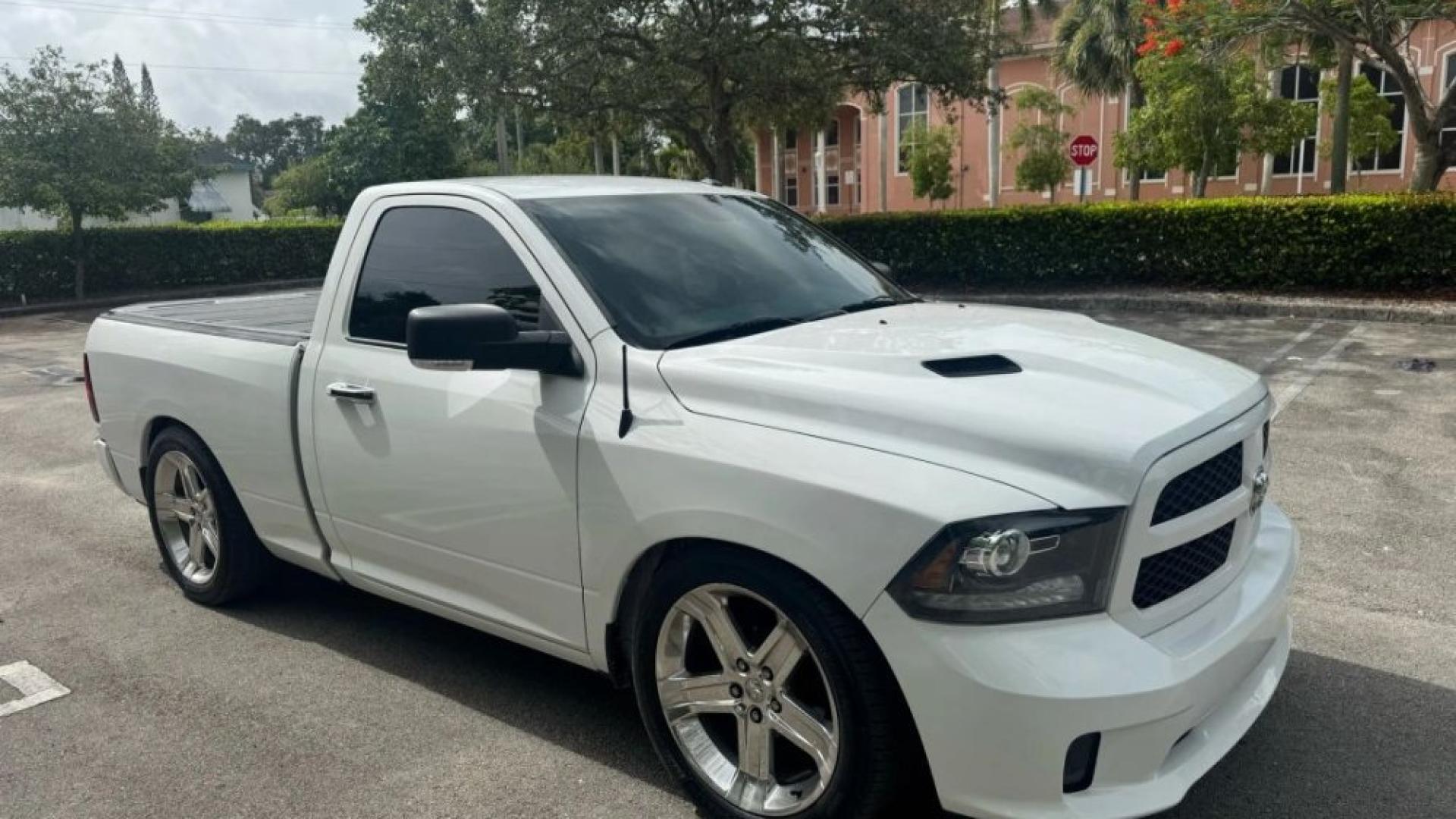 2015 RAM 1500 REGULAR CAB EXPRESS PICKUP 2D 6 1/3 FT