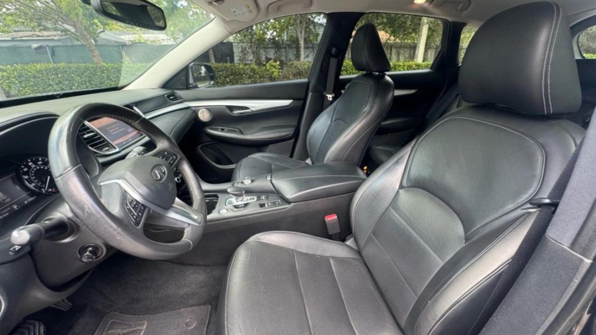 2019 INFINITI QX50 ESSENTIAL SPORT UTILITY 4D