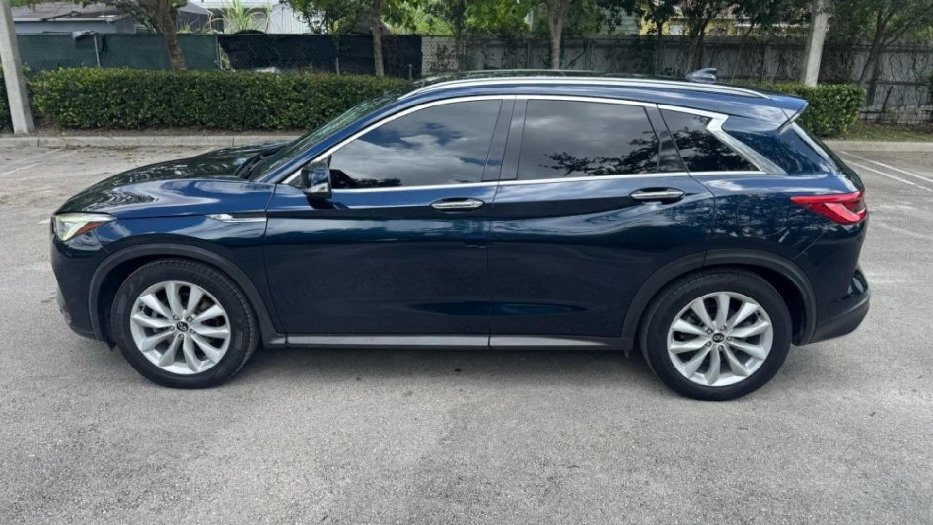 2019 INFINITI QX50 ESSENTIAL SPORT UTILITY 4D