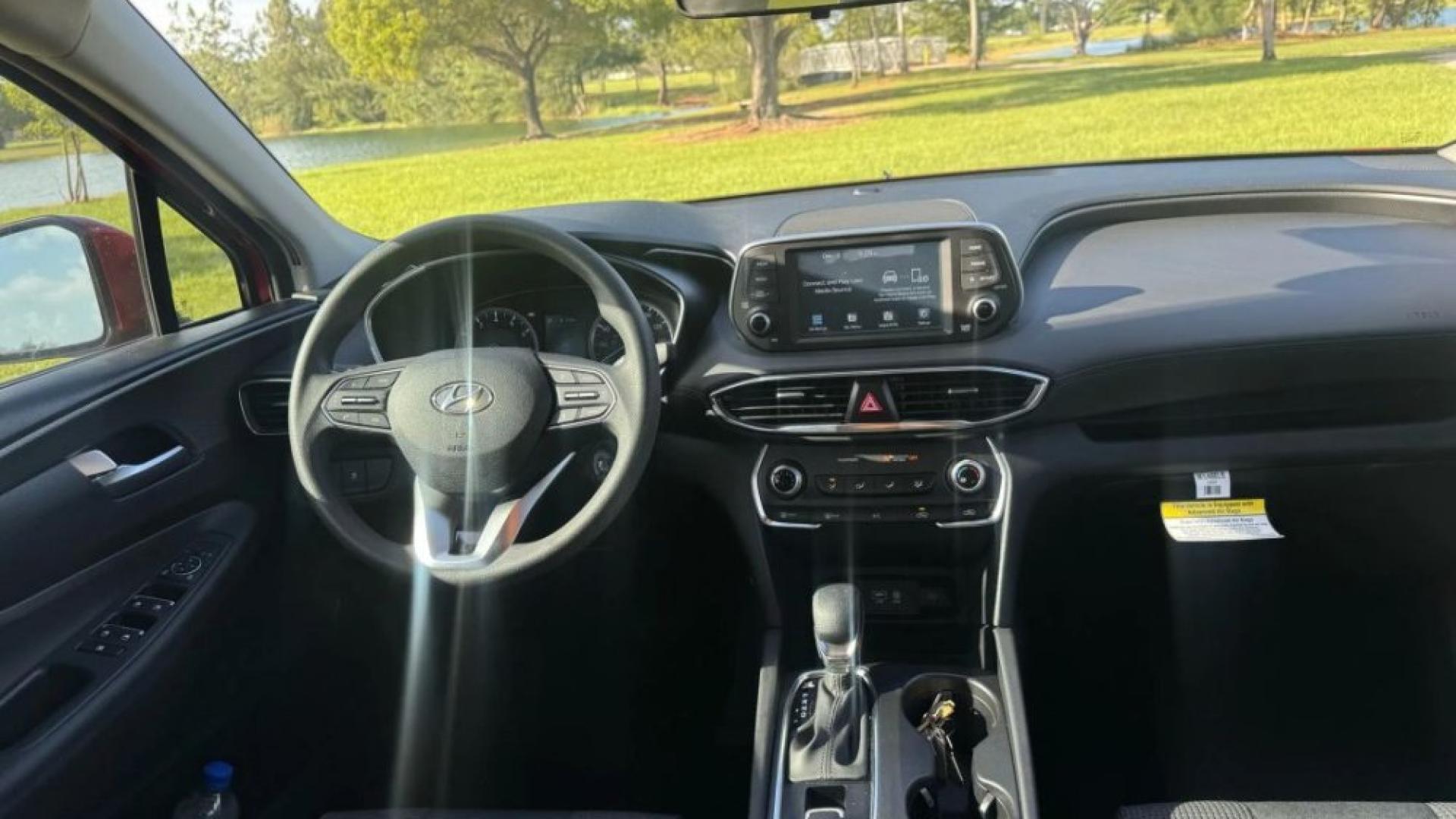 2020 HYUNDAI SANTA FE SE SPORT UTILITY 4D