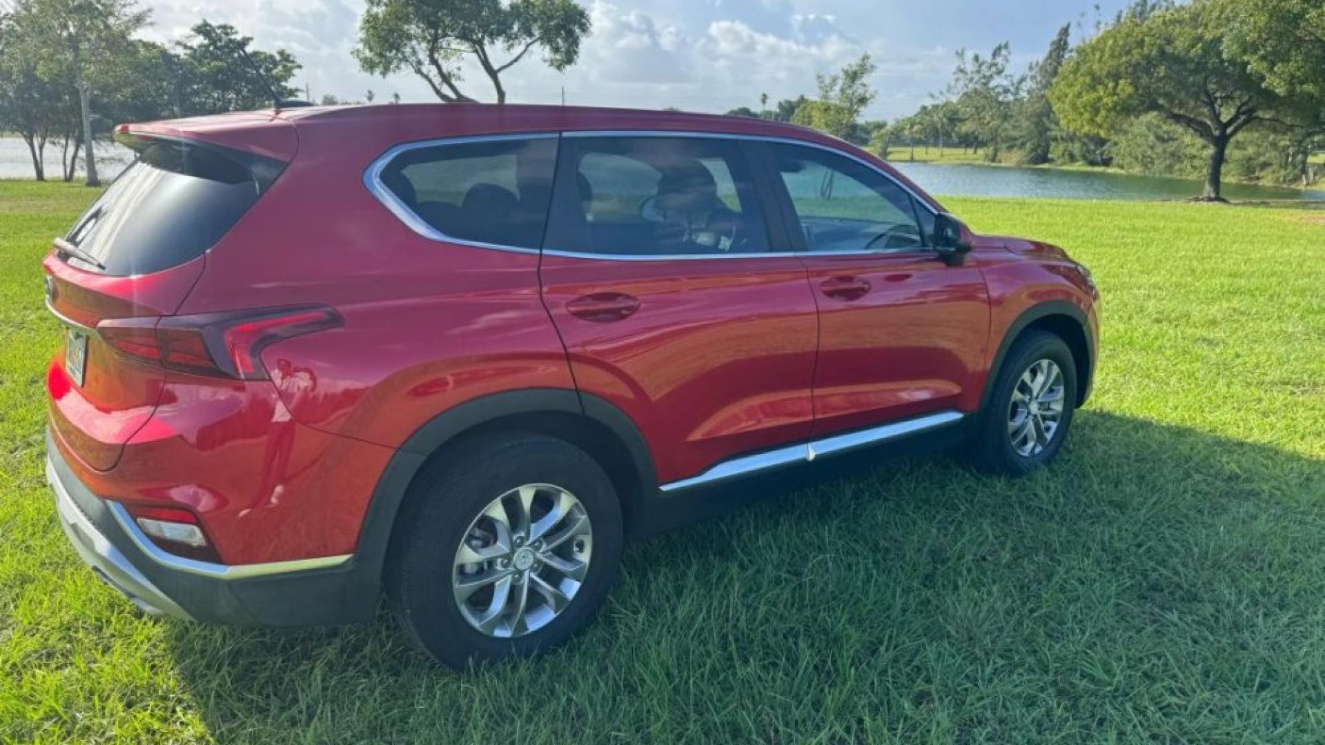 2020 HYUNDAI SANTA FE SE SPORT UTILITY 4D