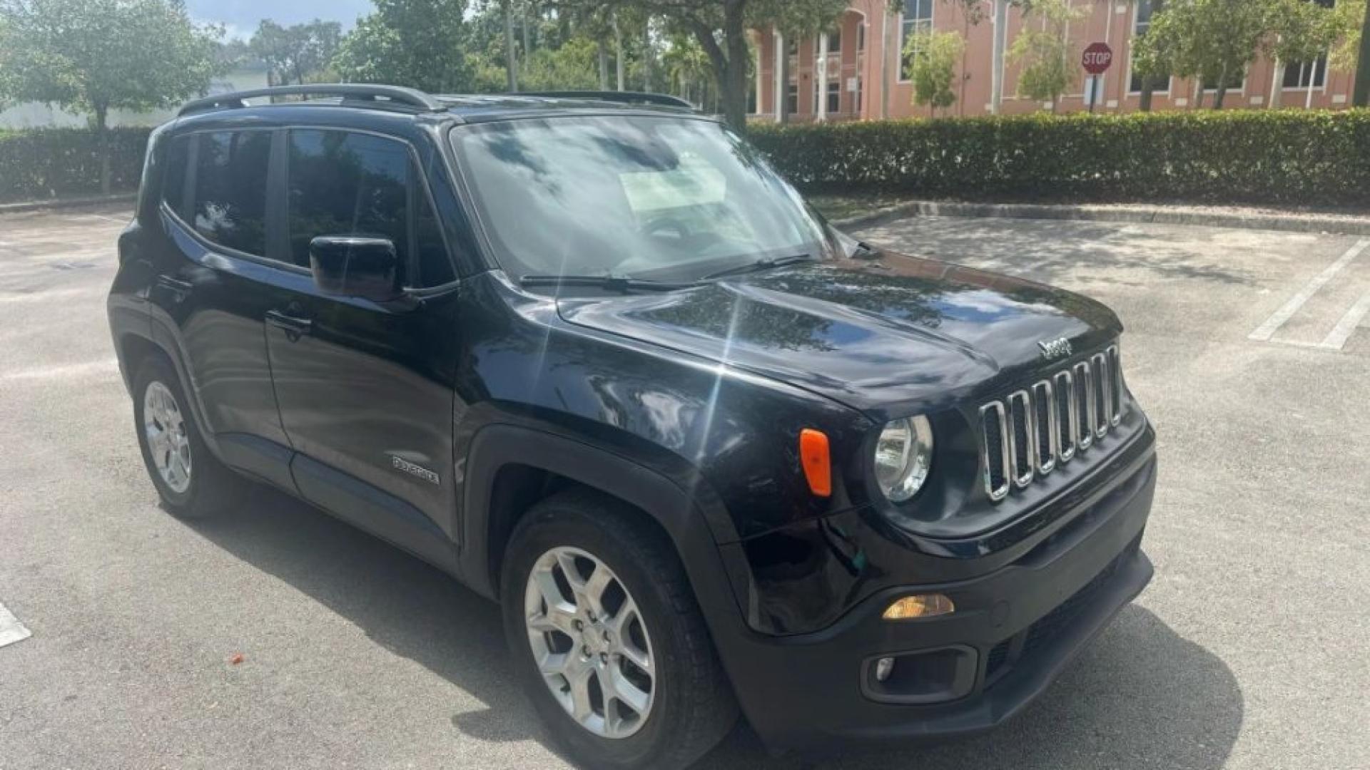 2018 JEEP RENEGADE LATITUDE SPORT UTILITY 4D