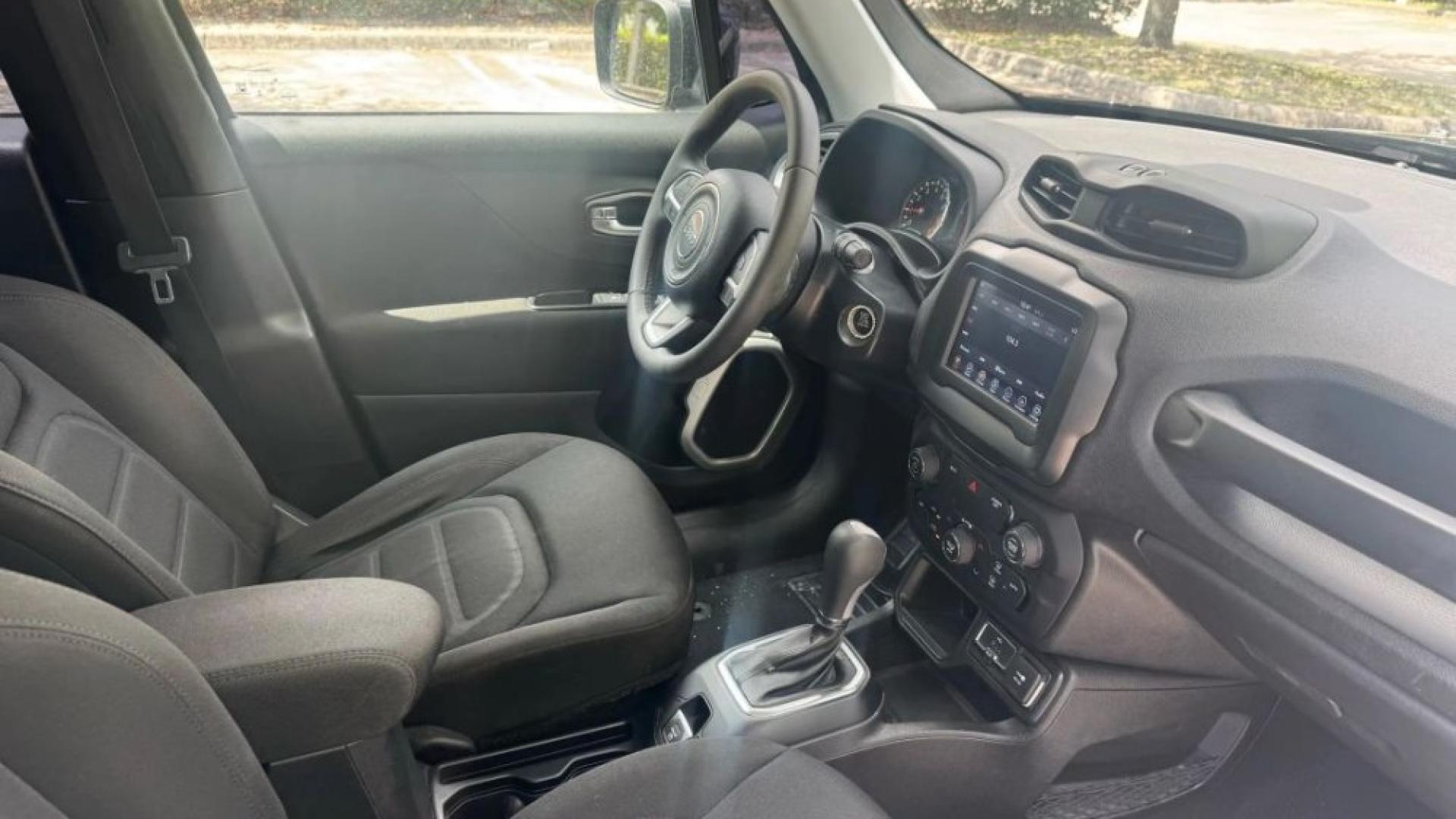 2018 JEEP RENEGADE LATITUDE SPORT UTILITY 4D